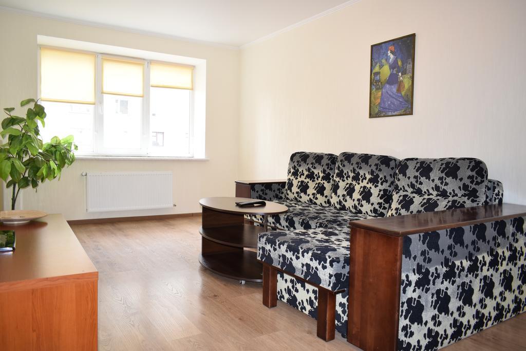 Apartment On Demyanchuka 1A Rivne Kültér fotó